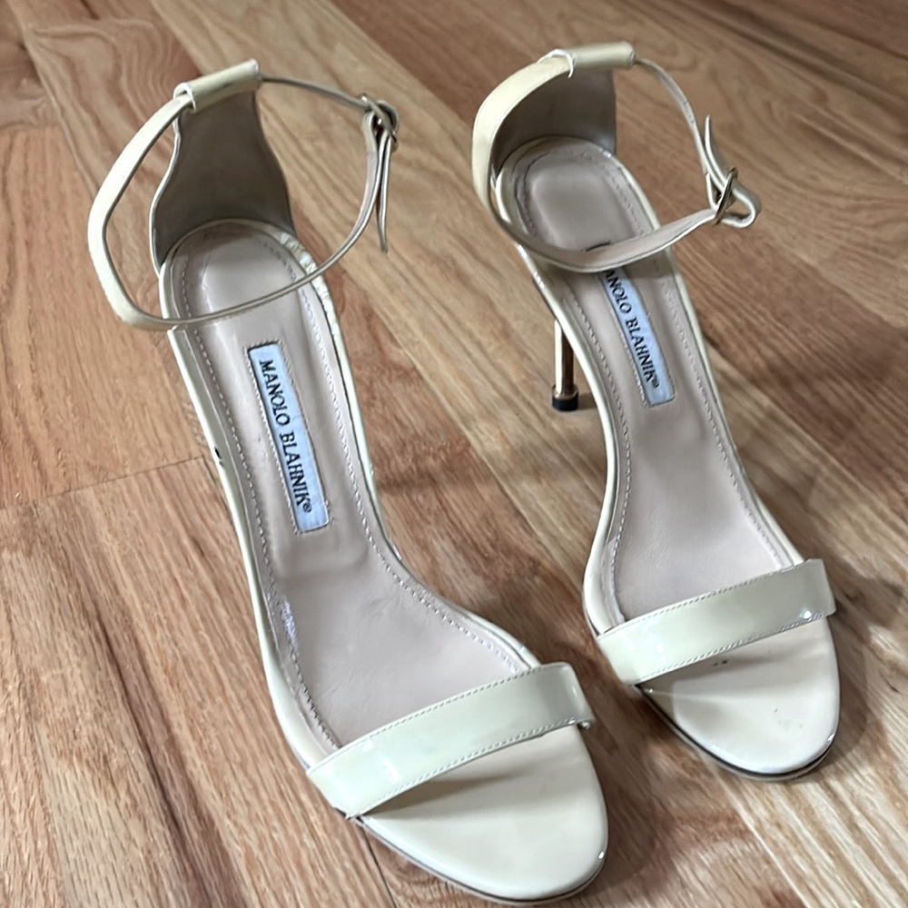 Manolo Blahnik Nude Patent leather Chaos Ankle Wrapped Sandal
